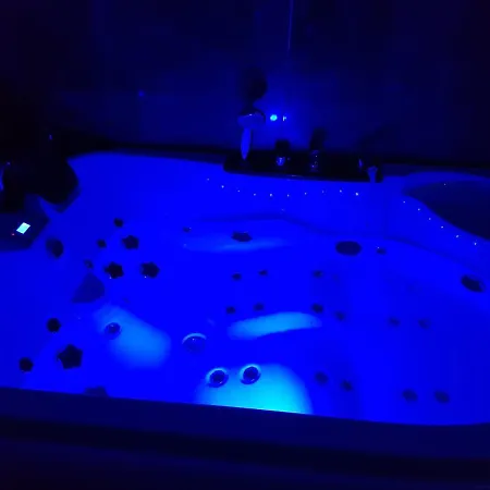 Lights National Arena Mega Mall Monza Apartment *